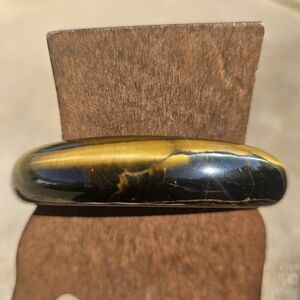 Tiger's Eye Hard Bangle